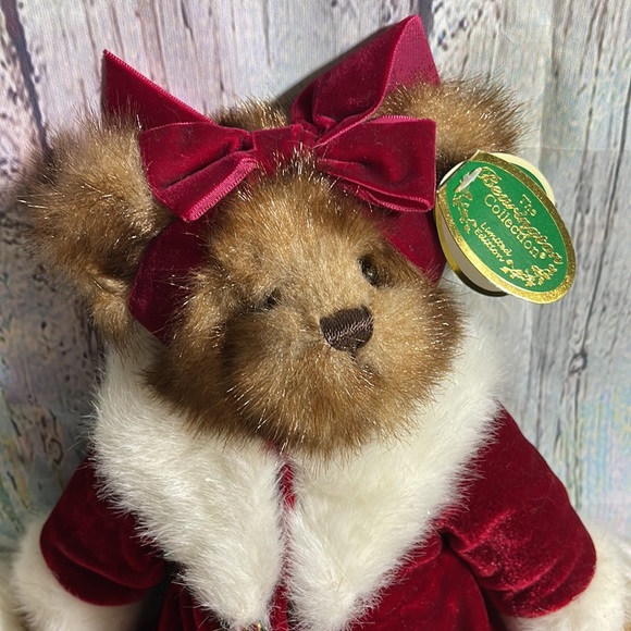 The Bearington Collection Rosetta Poinsettia - Picture 3 of 9